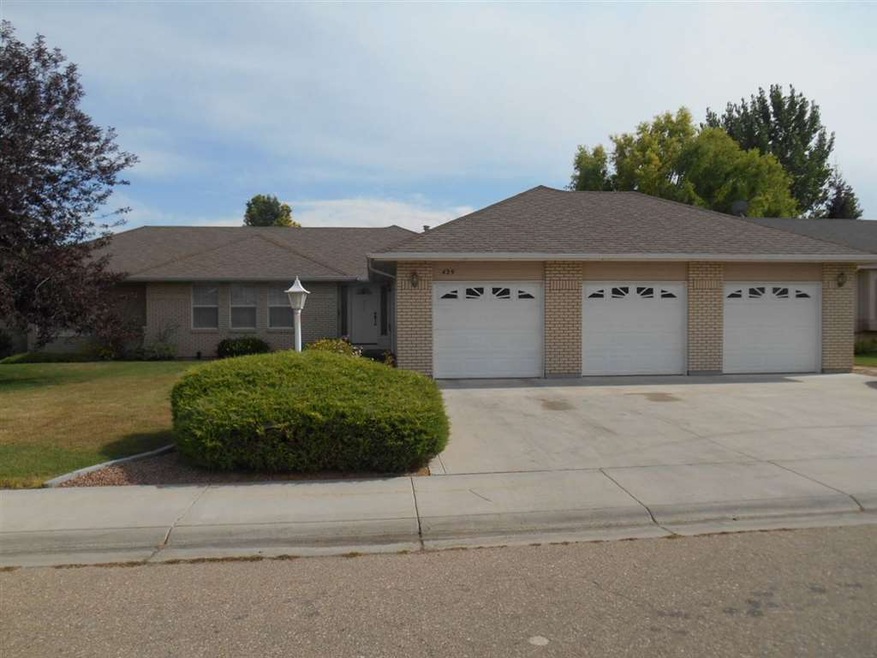 429 Bitterbrush Ave, Nampa, ID 83686 - photo 1