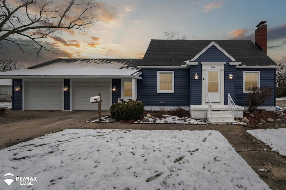 502 S Main St, Davison, MI 48423 - photo 1