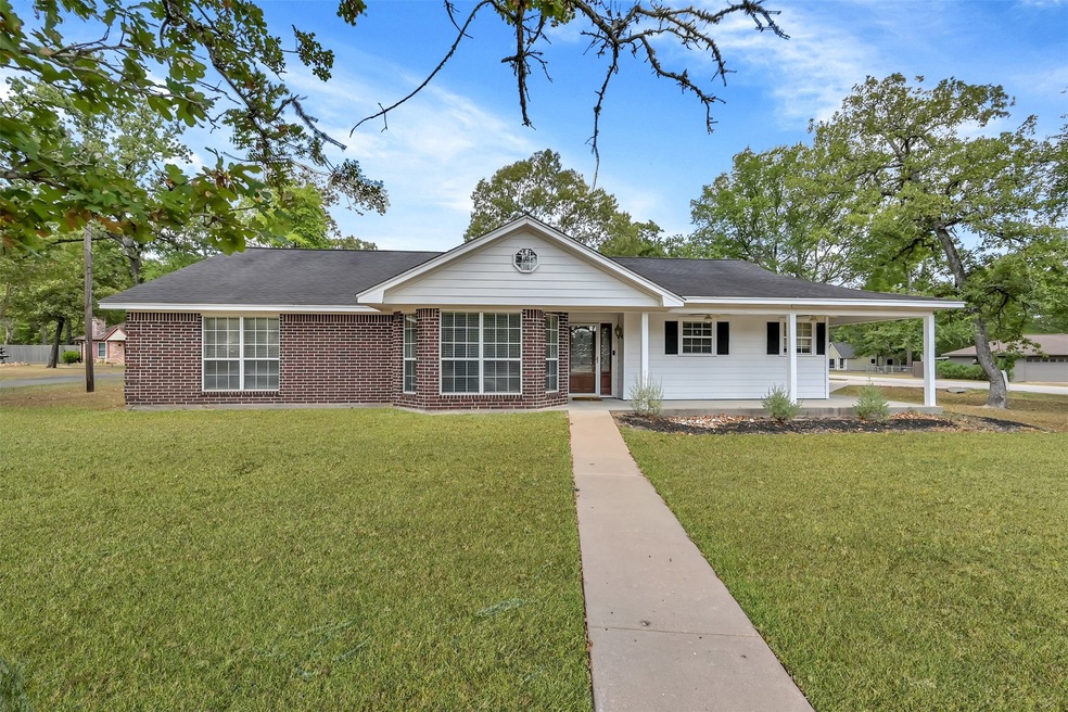 31819 Oak Crossing, Magnolia, TX 77355 - photo 1