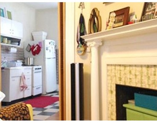 3 Monmouth St unit 1E, Somerville, MA 02143 - photo 1