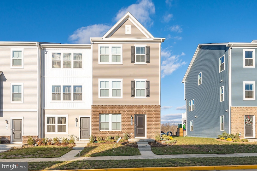 161 Swan Field Ave, Ranson, WV - photo 1