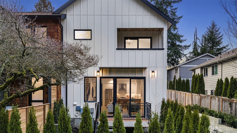 9511 132nd Ave NE unit B, Kirkland, WA 98033 - photo 1