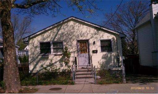 69 Waterhill St, Lynn, MA 01905 - photo 1