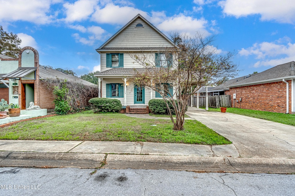 208 Brenhaven Blvd-3