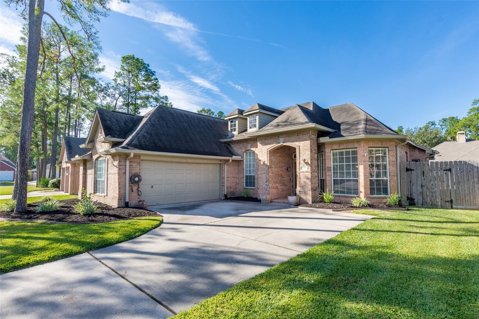 Welcome to 14707 Hartaway Lane
