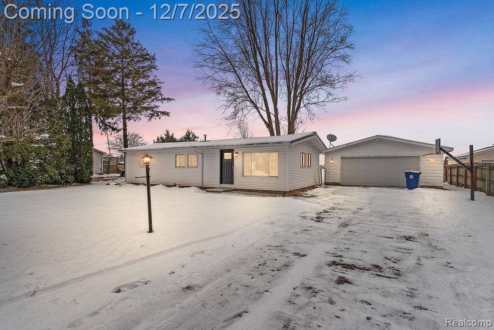 5698 McGrandy Rd, Bridgeport, MI 48722 - photo 1