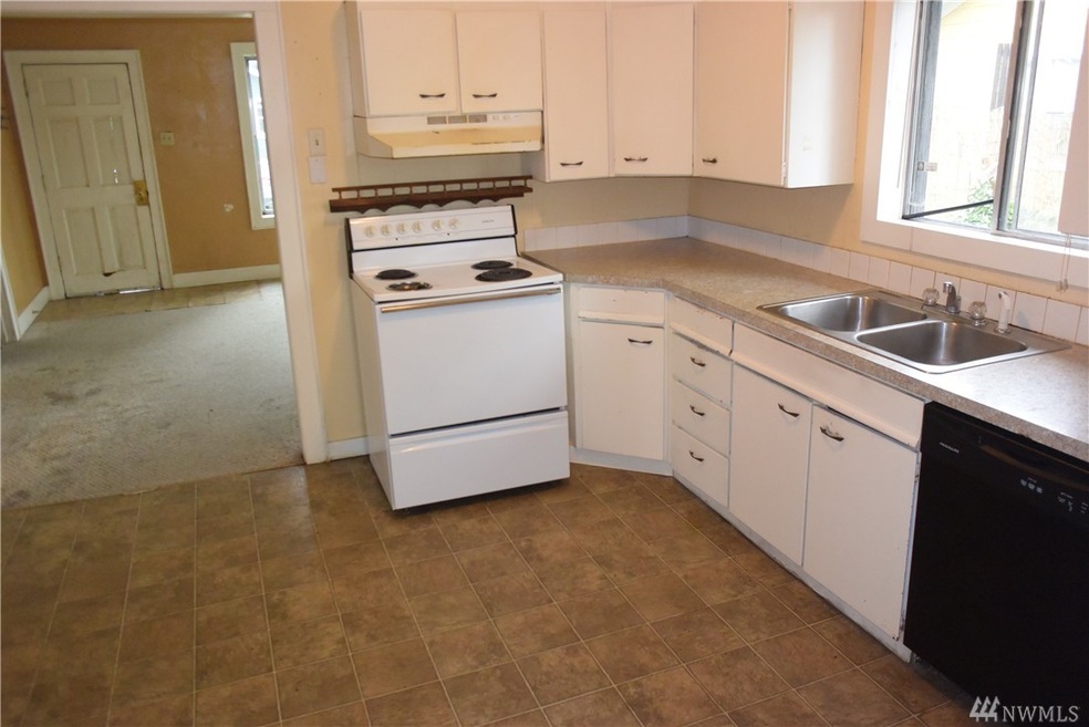 151 17th Ave, Longview, WA 98632 - photo 1