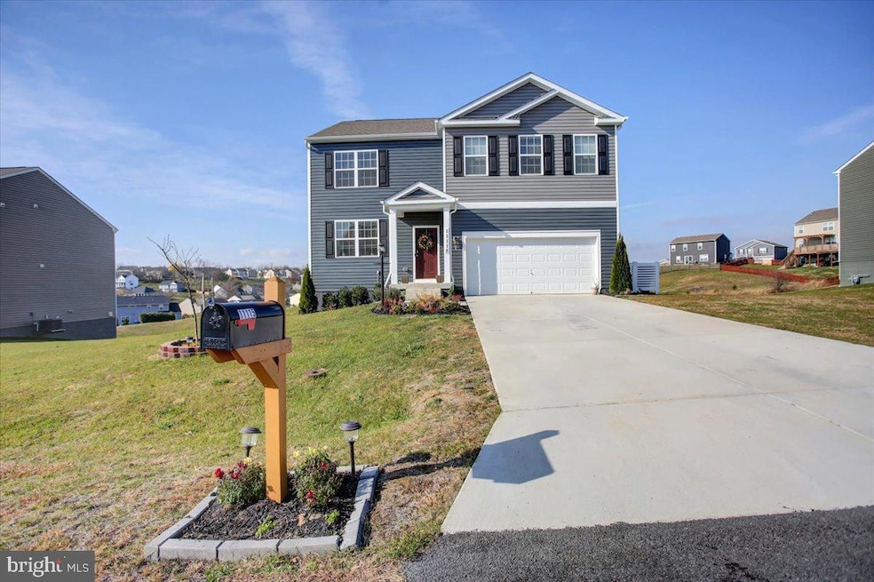 11115 Cross Fields Dr, Waynesboro, PA 17268 - photo 1