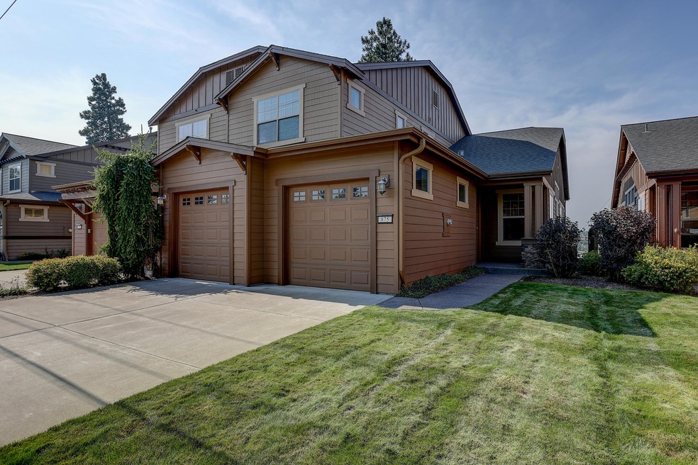 875 SW Blakely Road MLS-33
