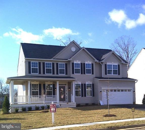 8608 Changing Leaf Terrace unit 32, Bristow, VA 20136 - photo 1