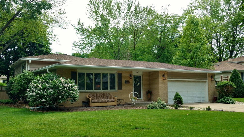 Exterior Front