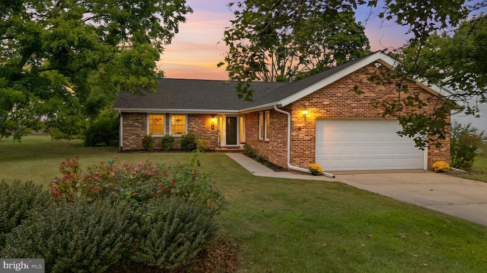 Under Contract $499,999