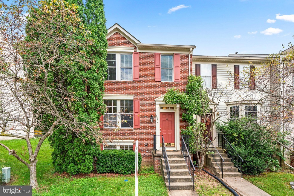 8524 Pine Meadows Dr, Odenton, MD 21113 - photo 1