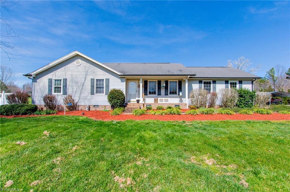 2902 Old Nc Highway 49, Asheboro, NC 27205 - photo 1