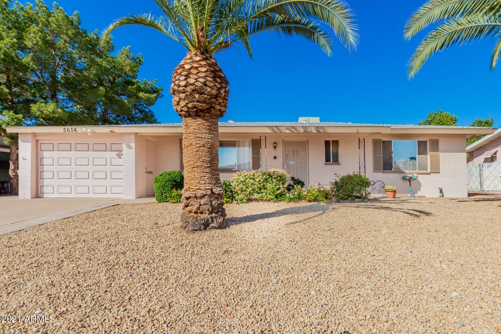 5656 E Des Moines St, Mesa, AZ 85205 - photo 1