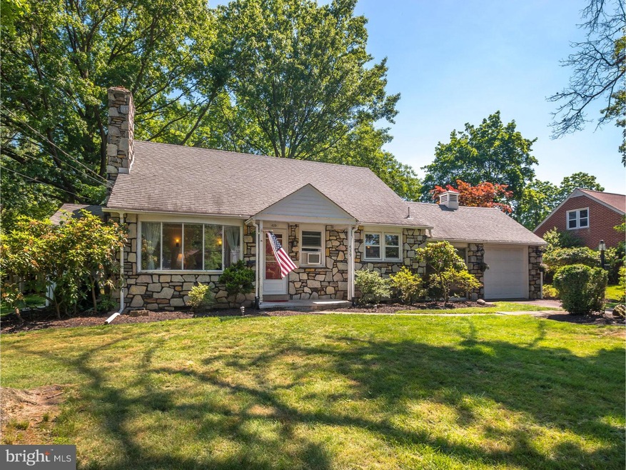 439 N 4th St, Souderton, PA 18964 - photo 1