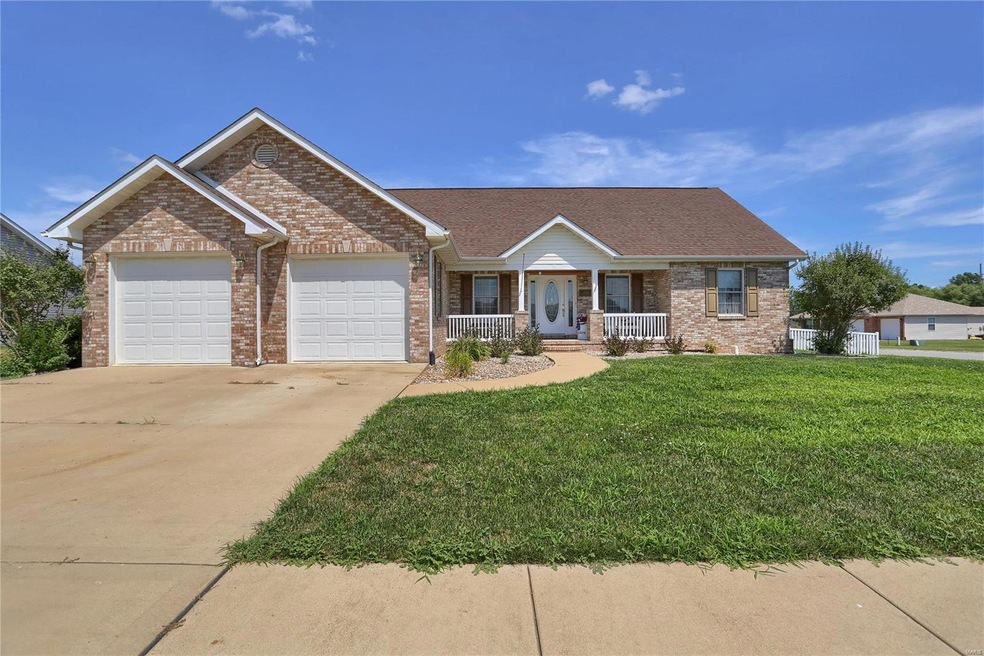 300 Sleeping Indian Dr, Freeburg, IL 62243 - photo 1