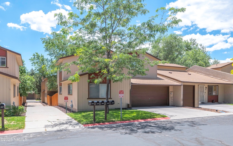 Under Contract $460,000