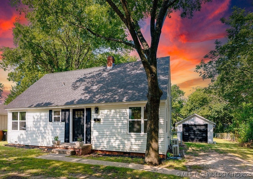 531 N Crownpoint Dr, Ada, OK 74820 - photo 1