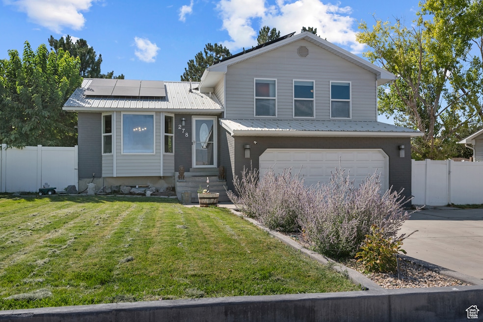 278 S Hale St, Grantsville, UT 84029 - photo 1