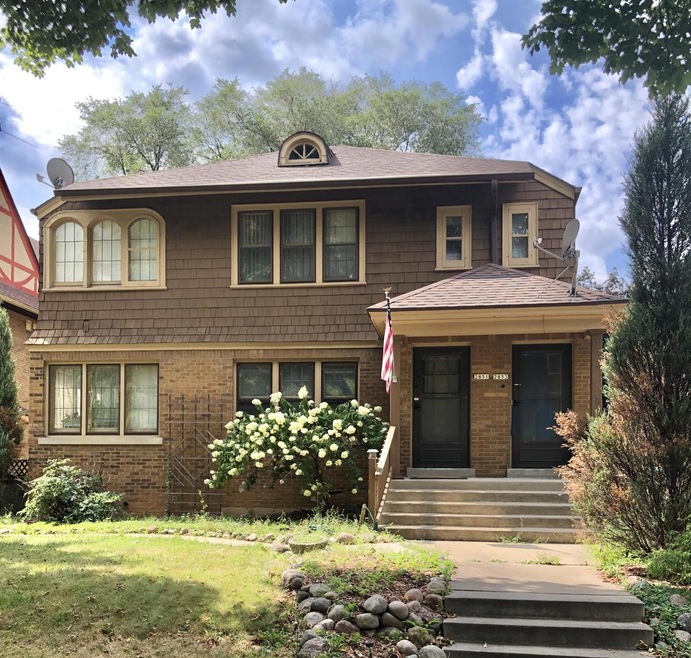2851-2853 N. Sherman Blvd.