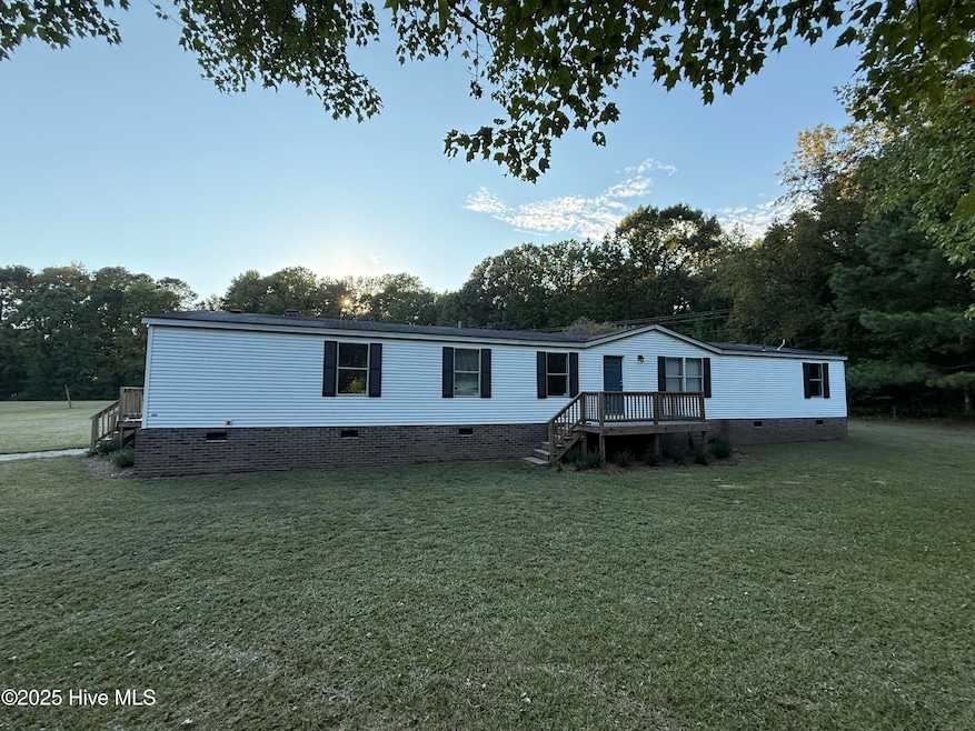 13289 Covered Bridge Rd, Zebulon, NC 27597 - photo 1