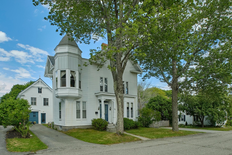 55 Masonic St Rockland ME