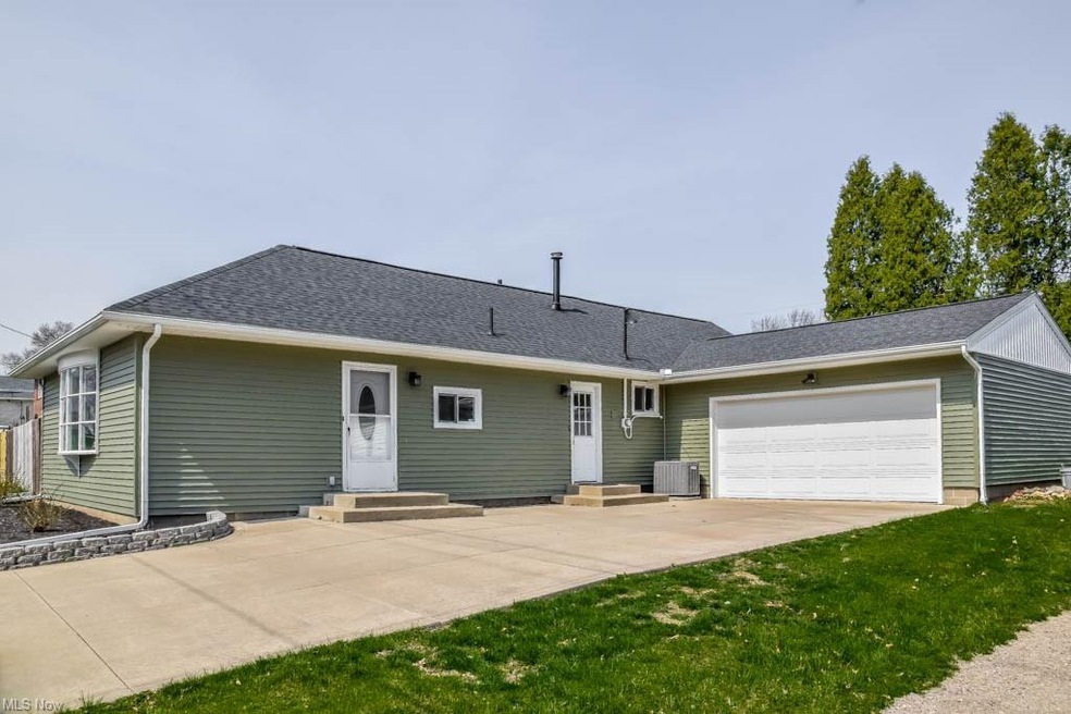 Move-in ready 2 bedroom home with updates everywhe