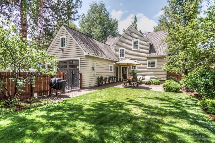 538 NW State St, Bend, OR 97701 - photo 1