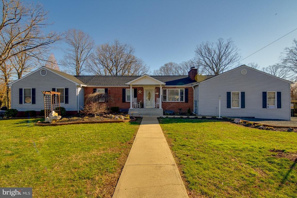 8507 Rugby Rd, Manassas Park, VA 20111 - photo 1