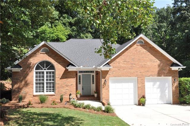 6907 Pleasant Drive in Stonehaven. 4BR 3BA + Bonus