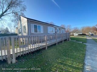 1217 Poxson Ave, Lansing, MI 48910 - photo 1