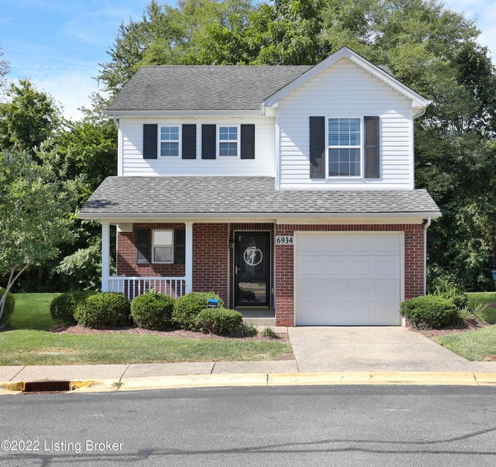 6934 Arbor Creek Dr unit 80, Louisville, KY 40228 - photo 1