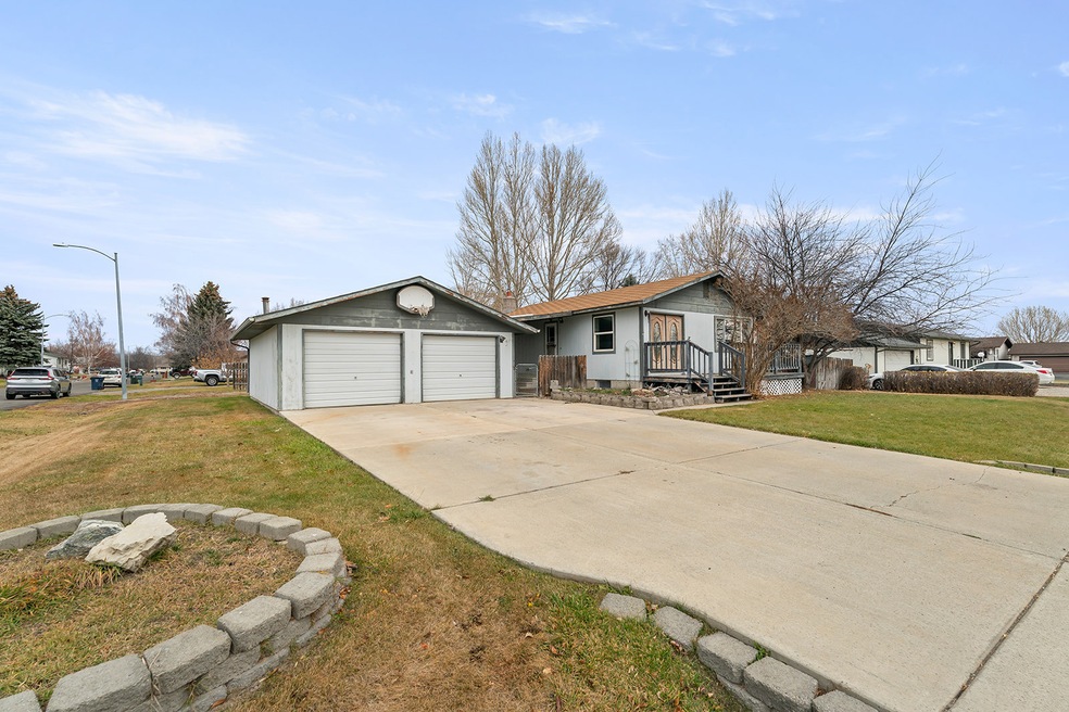 1650 Karmen Rd, Helena, MT 59602 - photo 1