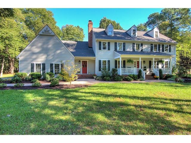 10910 Pegwell Dr, Midlothian, VA 23113 - photo 1