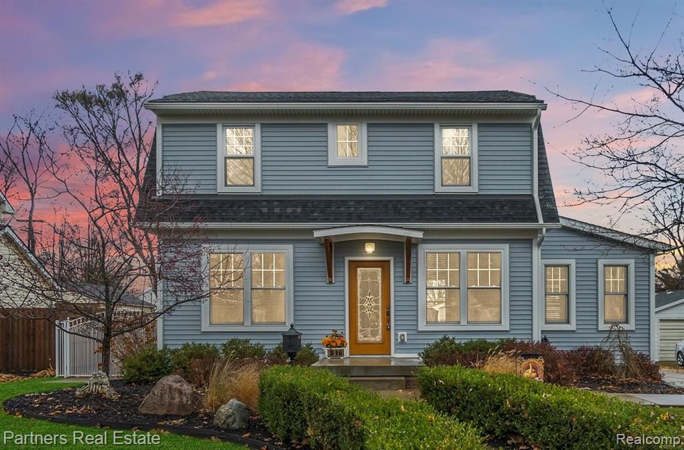 Dusk at 516 Maple St.