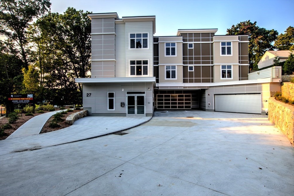 27 Jefferson St unit 101, Marlborough, MA 01752 - photo 1