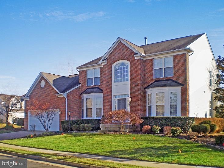 12189 Open Meadow Ln, Bristow, VA 20136 - photo 1