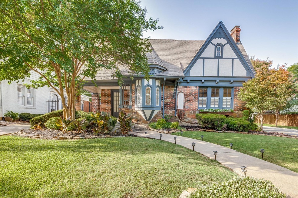 5402 Mercedes Ave, Dallas, TX 75206 - photo 1