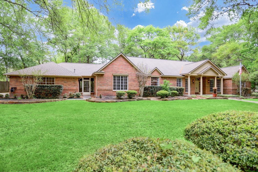 13206 Lost Creek Rd, Tomball, TX 77375 - photo 1