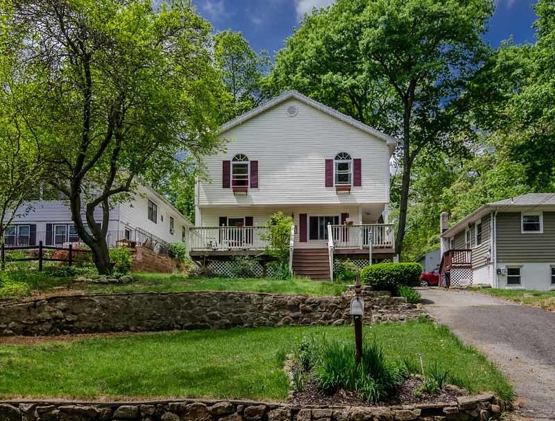 7 Arnold Rd, Landing, NJ 07850 - photo 1