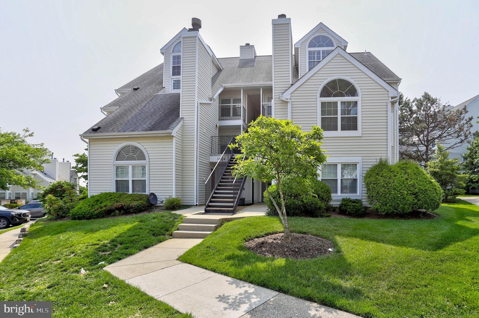 14114 Bowsprit Ln unit 910, Laurel, MD 20707 - photo 1