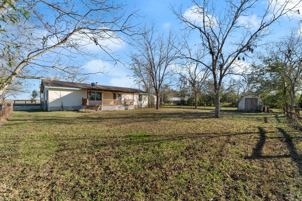 19535 Kermier Rd, Waller, TX 77484 - photo 1