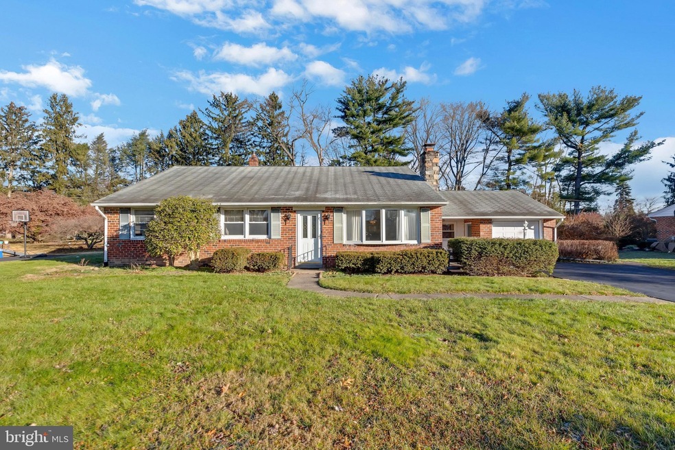 508 Morris Ln, Wallingford, PA 19086 - photo 1