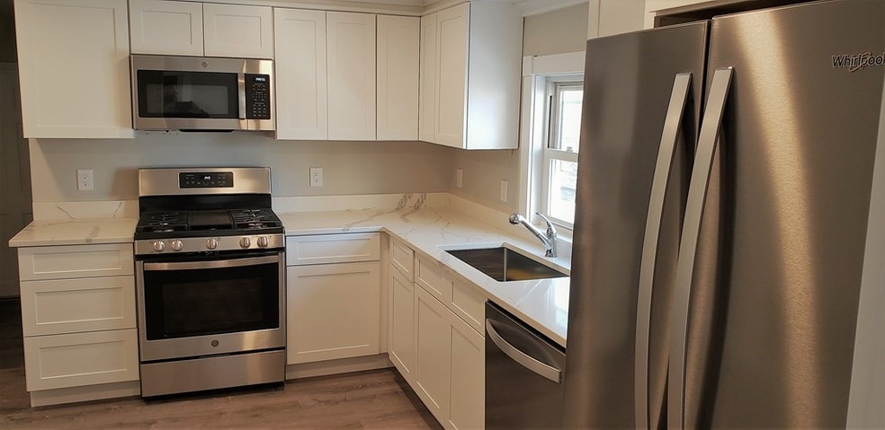 23 Wadsworth Ave unit 23, Waltham, MA 02453 - photo 1