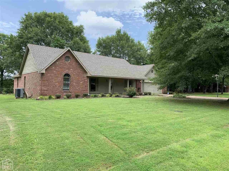 3706 Oakcrest Dr, Jonesboro, AR 72401 - photo 1
