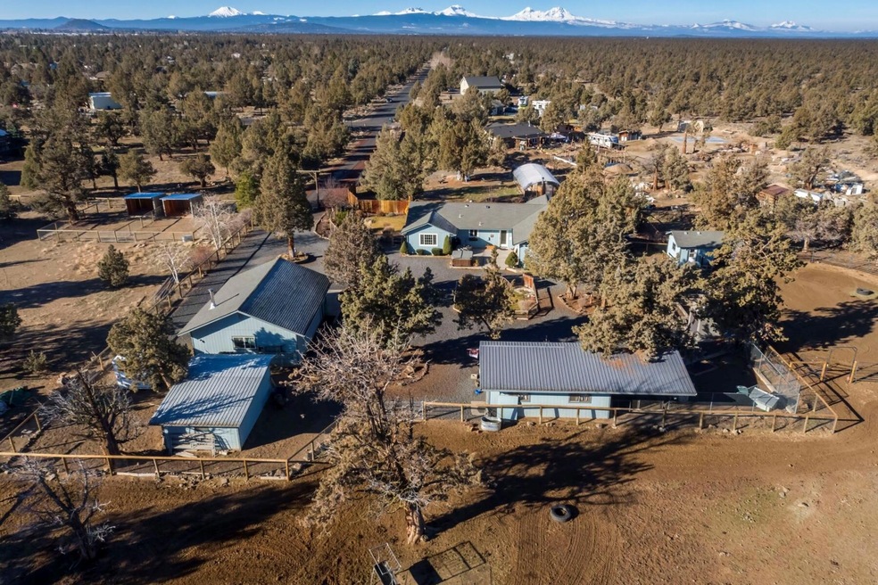 63478 Mustang Rd, Bend, OR 97701 - photo 1