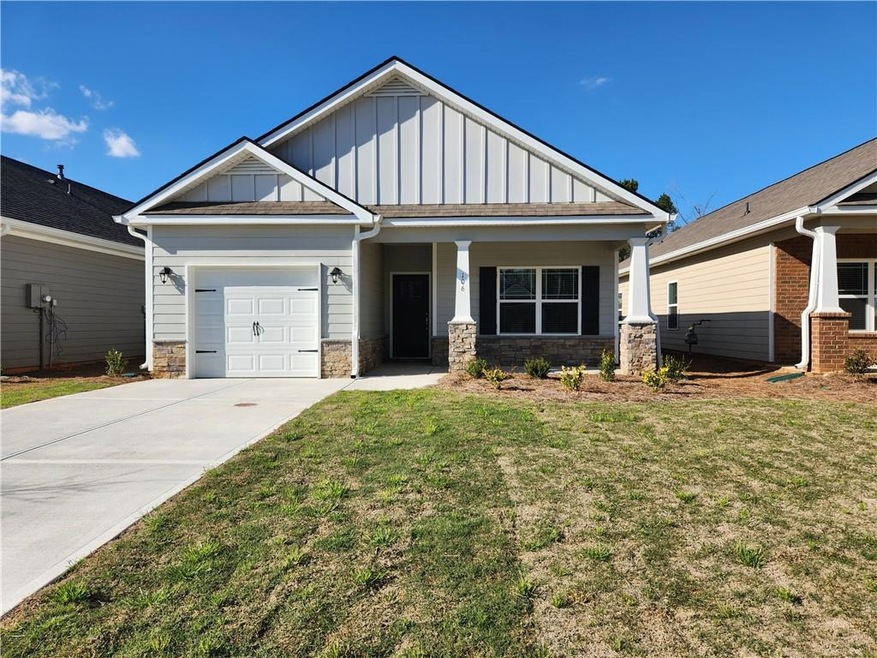 106 Vineyard Walk, Carrollton, GA 30117 - photo 1