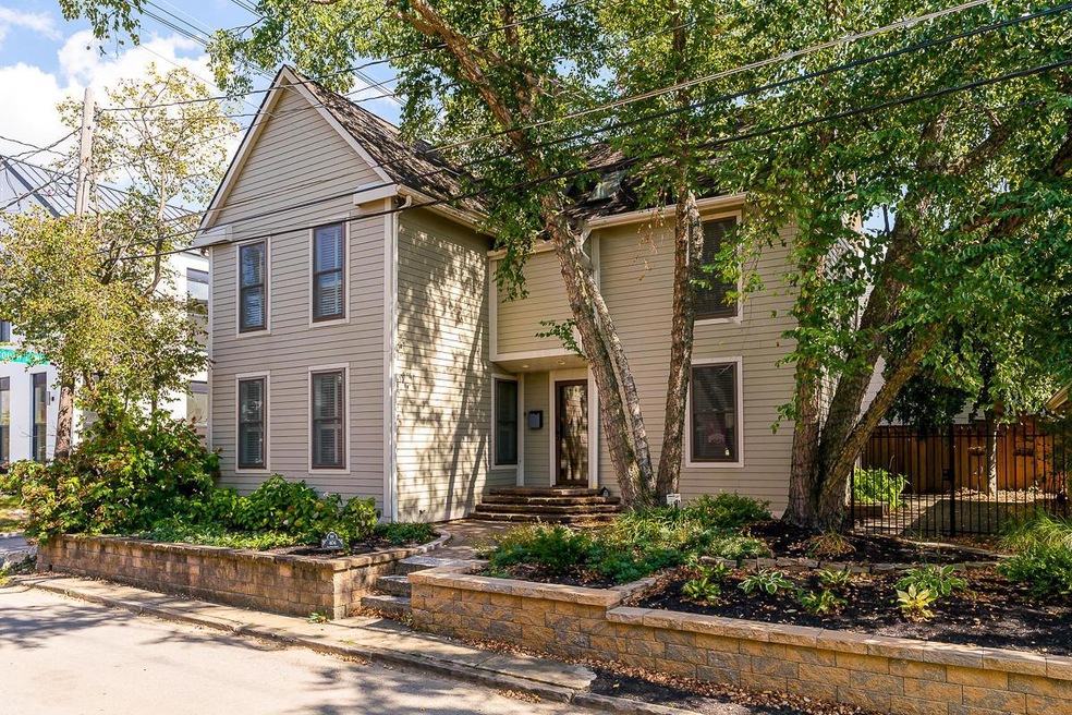 404 E Beck St, Columbus, OH 43206 - photo 1