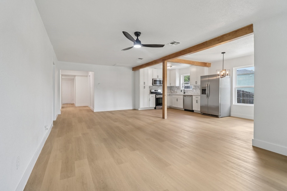 For Sale $375,000 • Co-Listing Agent